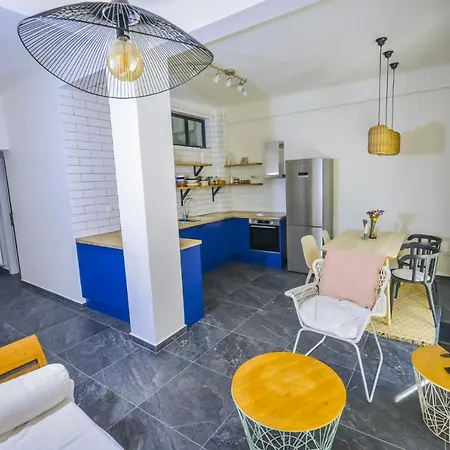 Apartament Gorgeous In The Center Saloniki